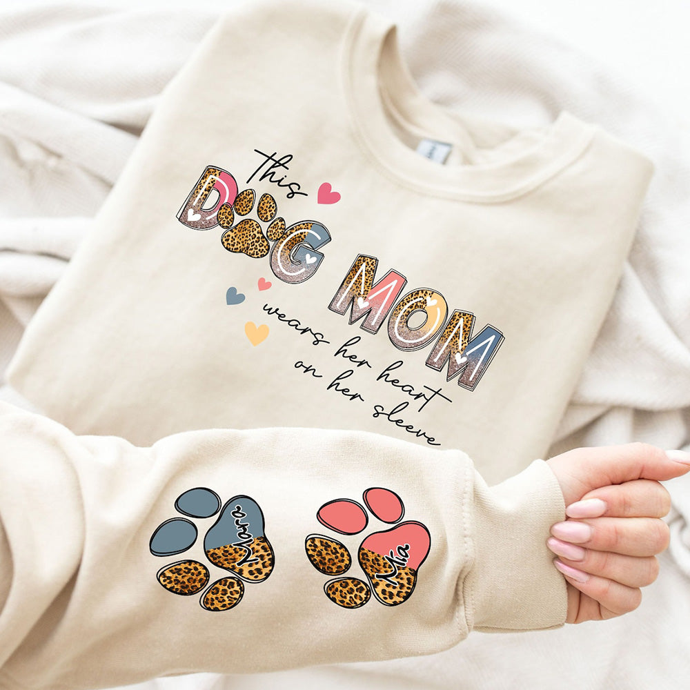 50%off⭐️This Dog Mom Wears Her Heart on Her Sleeve Sweatshirt/Hoodie