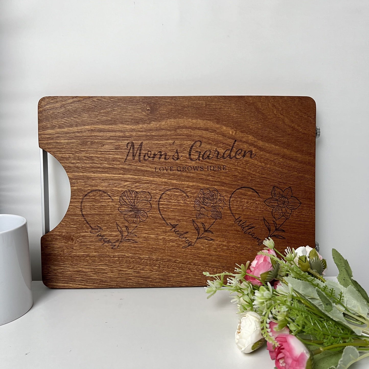 50% OFF✨Customized Mom's Garden Cutting Board With Heart Birth Flowers Names