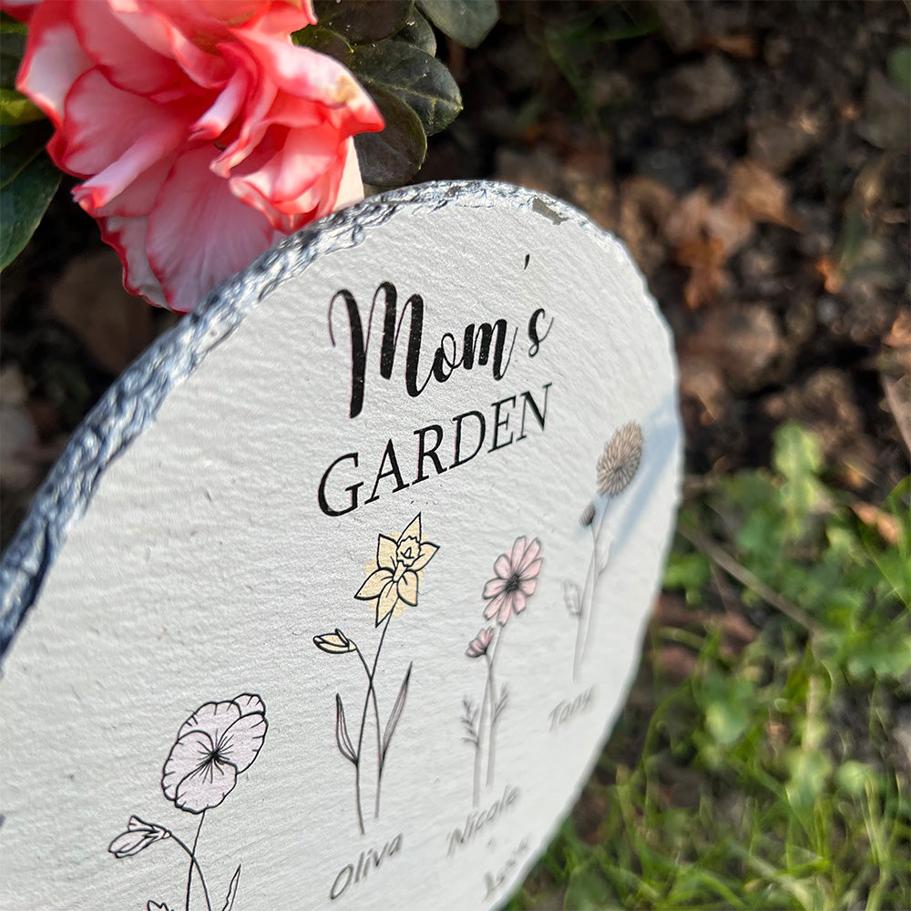 Personalized Mom's Garden Stone with Birthflowers and Names