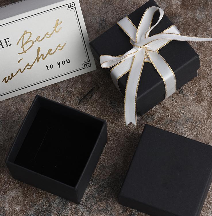 Better to add a gift box(You know that）